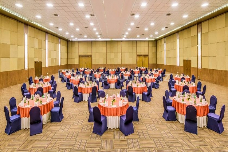 Elegant Ballroom in 5 Star Hotel for Grand Wedding in Bangalore