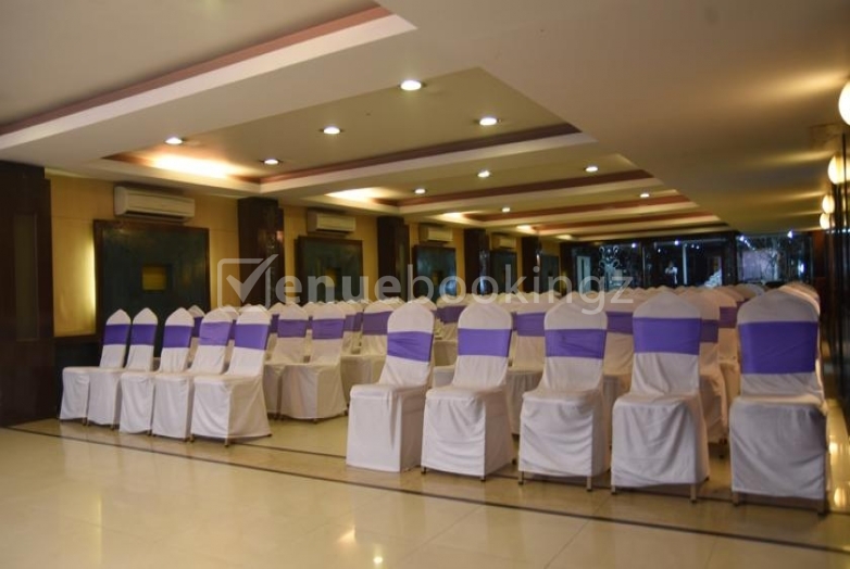 Conference Halls in Maurya Hotel Gandhi Nagar Bangalore