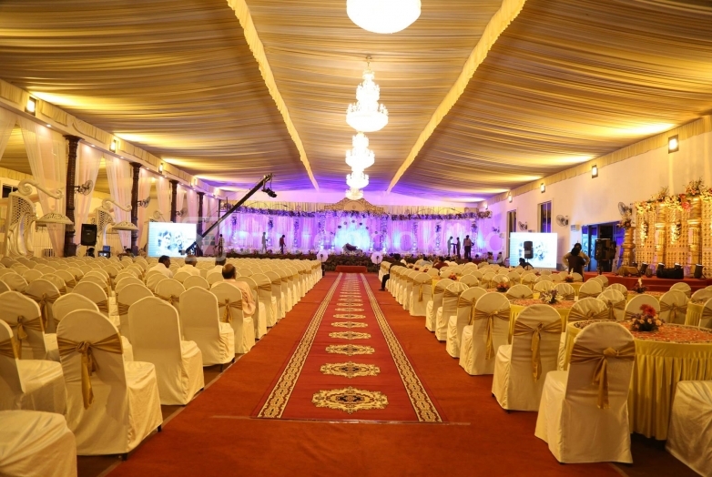 convention halls near shamshabad        <h3 class=