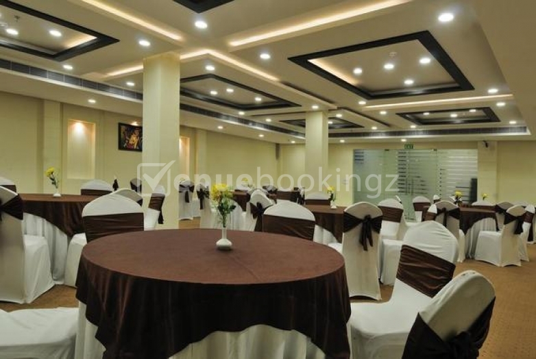 Banquet Halls  in Mapple Express Greater Kailash Delhi