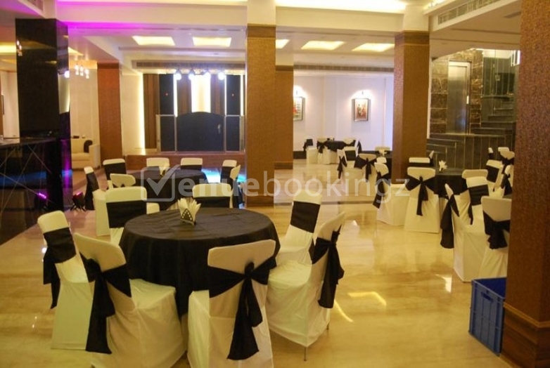 Banquet Halls  in Hotel Stallions East of Kailash Delhi