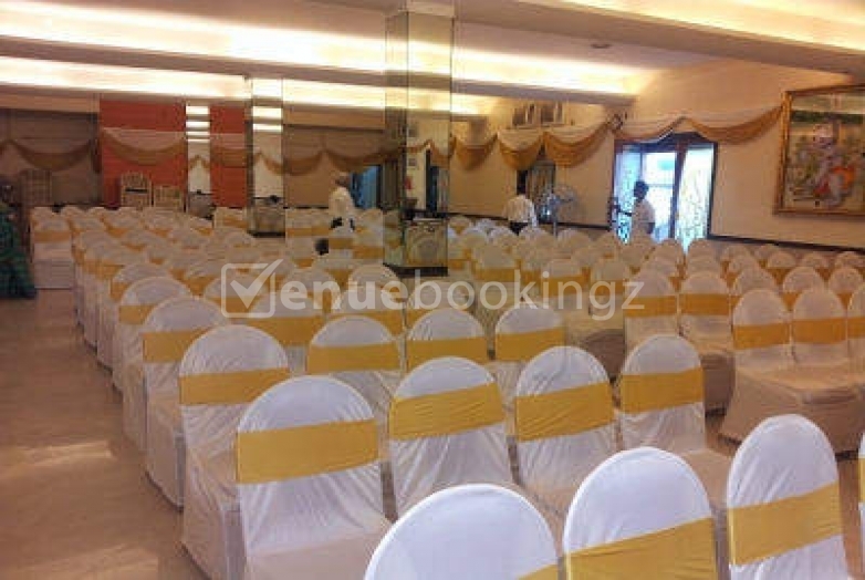Small Party Halls in Shree Balmukund Banquet Hall Andheri East Mumbai