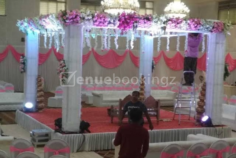 Small Party Halls in Kapol Banquet Hall Malad West Mumbai
