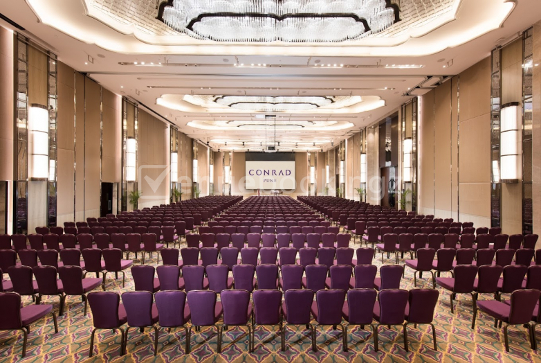 Corporate Party Venue in Hotel Conrad Sangamvadi Pune