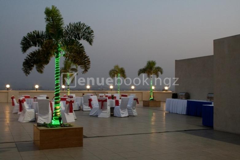 Engagement Venue in Hotel Studio Estique Bund Garden Road Pune