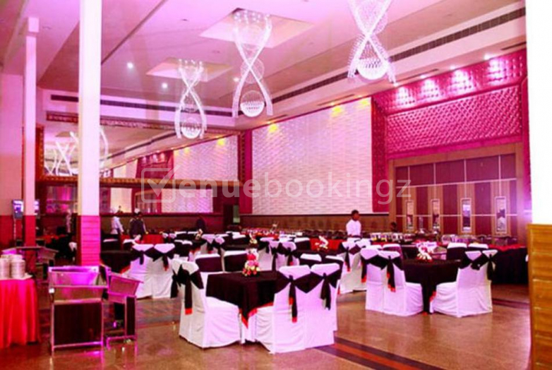 Banquet Halls  in B2 Party Palace Lawrence Road Delhi