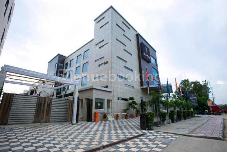 Party Halls & Birthday Party Venues in Kings Forth Hotels Chattarpur Delhi
