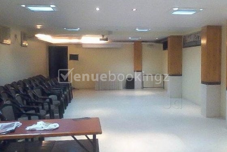 Banquet Halls  in Utkarsh Mandal Hall Vile Parle Mumbai