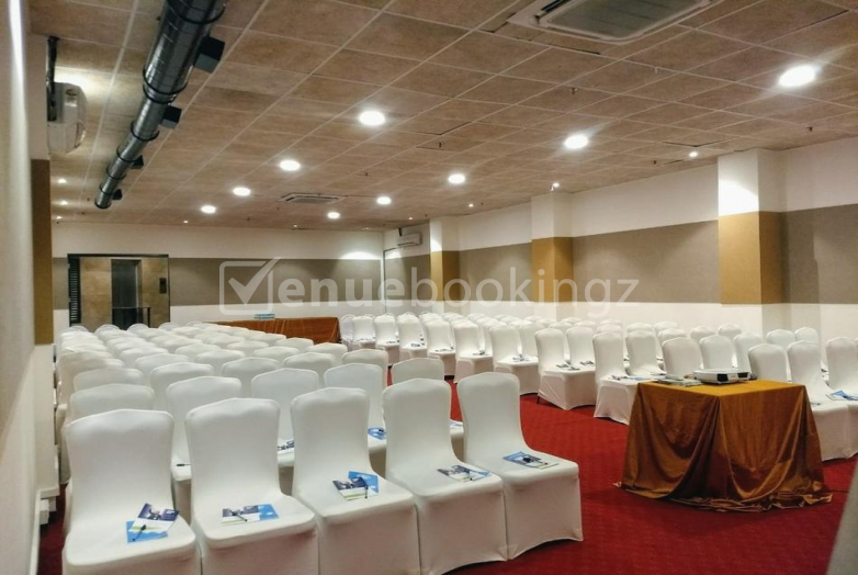 Small Party Halls in Hotel Mumbai House Andheri East Mumbai