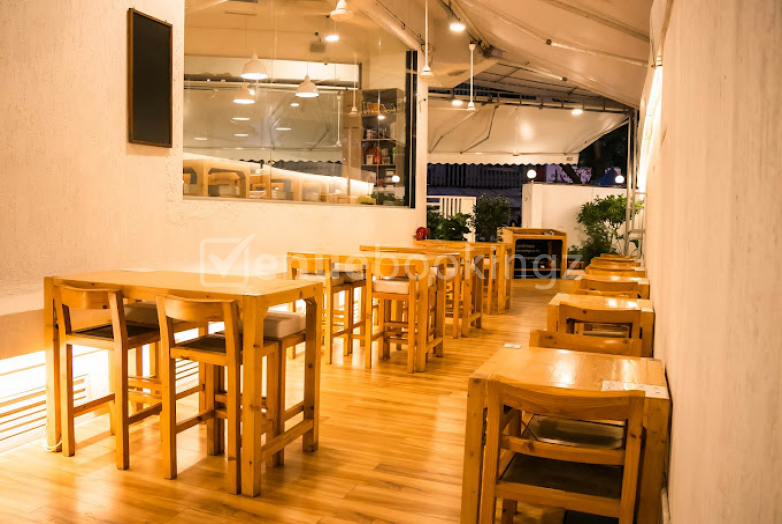 Cocktail Party Venue in Doolally Taproom Khar West Mumbai
