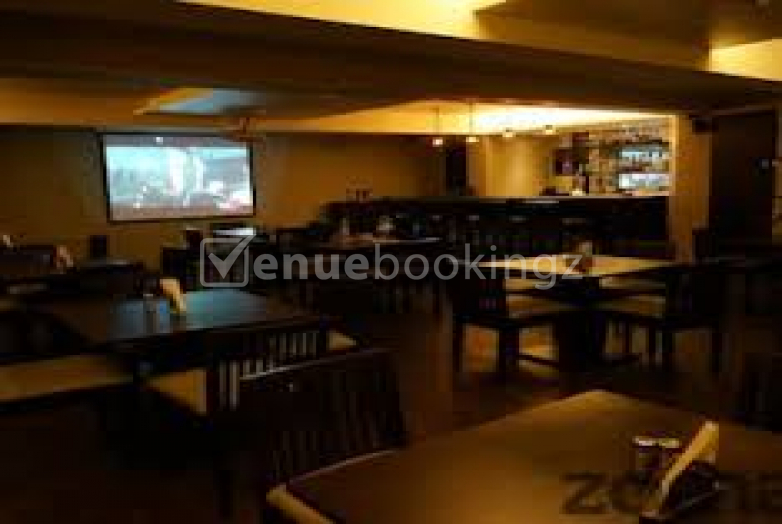 Best Pubs Lounges Nightclubs in Santacruz West Mumbai for