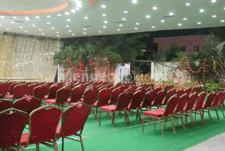 Crystal Garden Mehdipatnam Hyderabad Cost, Reviews & Availability