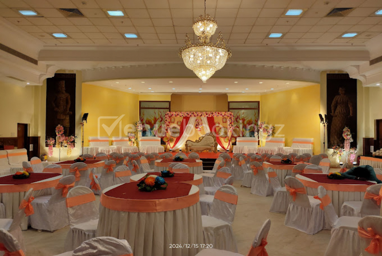 Banquet Halls  in Olpadvala Memorial Hall Elgin Kolkata