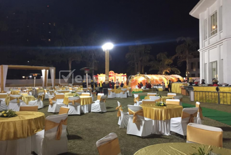 Engagement Venue in Malibu Towne Country Club Sector 47 Gurgaon