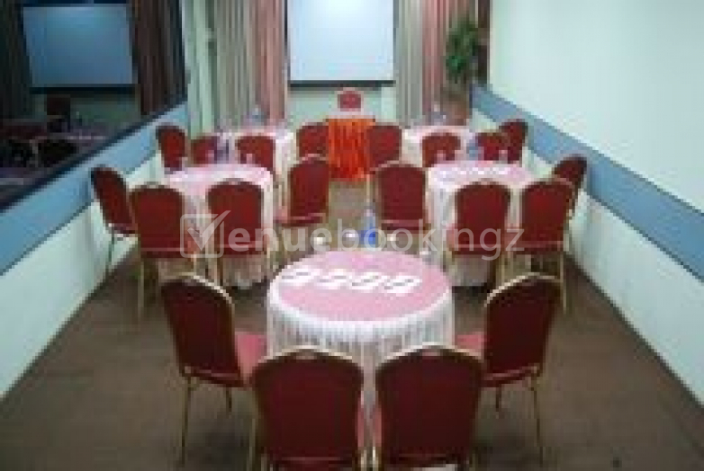 Banquet Halls  in Hotel Raviraj Deccan Gymkhana Pune