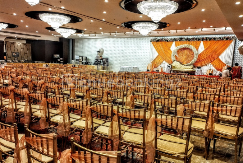 Small Party Halls in Aurous Banquet Hall Kandivali West Mumbai