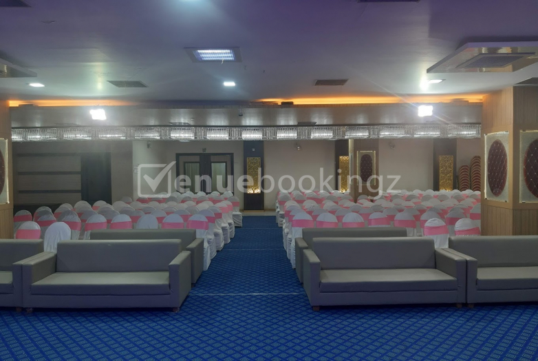 Small Party Halls in Sejj Banquets Malad Mumbai