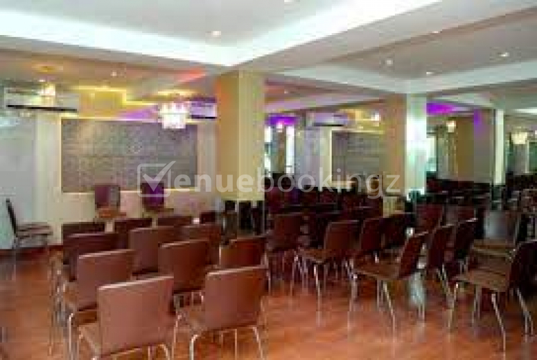 Small Party Halls in Ping To Party Kandivali Mumbai