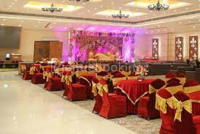Banquet Halls  in Hotel Oasis Pitampura Delhi