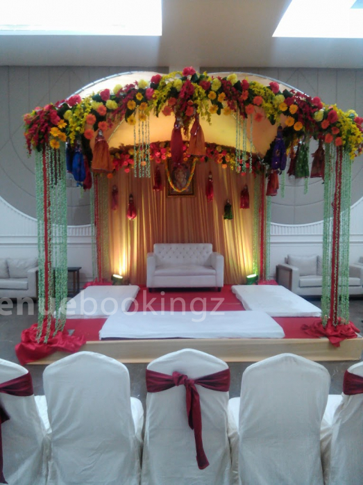 Conference Halls in Panache Banquets Elgin Kolkata