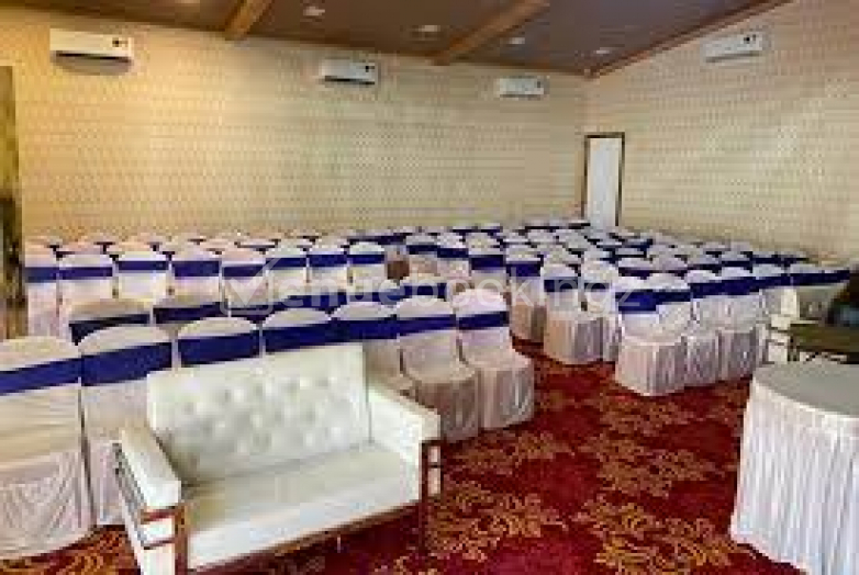 Small Party Halls in The Greenwood Banquet Malad Mumbai