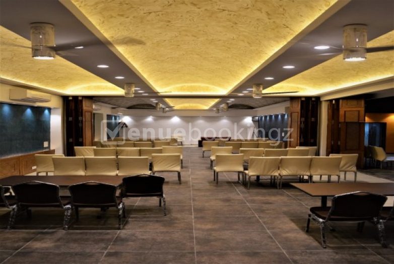 Banquet Halls  in Merchant logo King's Landing, Chowringhee , Conference and banquet hall Bhowanipore Kolkata