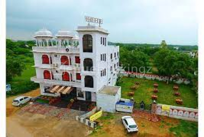 Conference Halls in Hotel White Tulip Dabok Udaipur