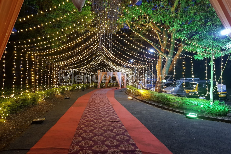 Engagement Venue in Dutch Palace Bund Garden Road Pune