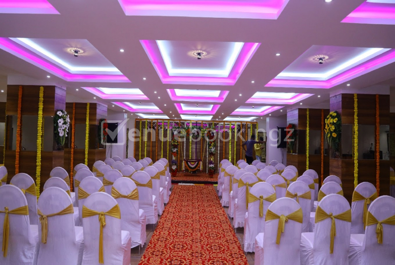 Banquet Halls  in VEER BANQUET'S AC HALL Dhayari Pune