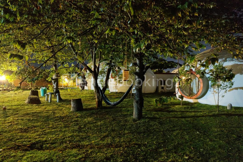 Small Party Halls in EL Domo Sarovara Yelahanka Bangalore