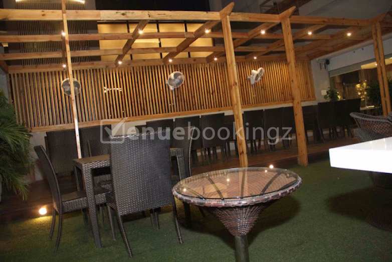Banquet Halls  in Sizzante Sizzlers Bodakdev Ahmedabad