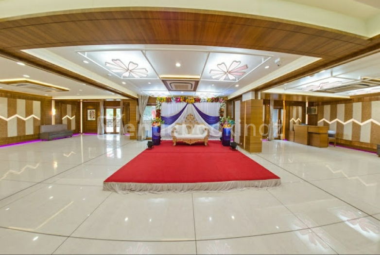 Banquet Halls  in Ashray The Restaurant and Banquet SG Highway Ahmedabad