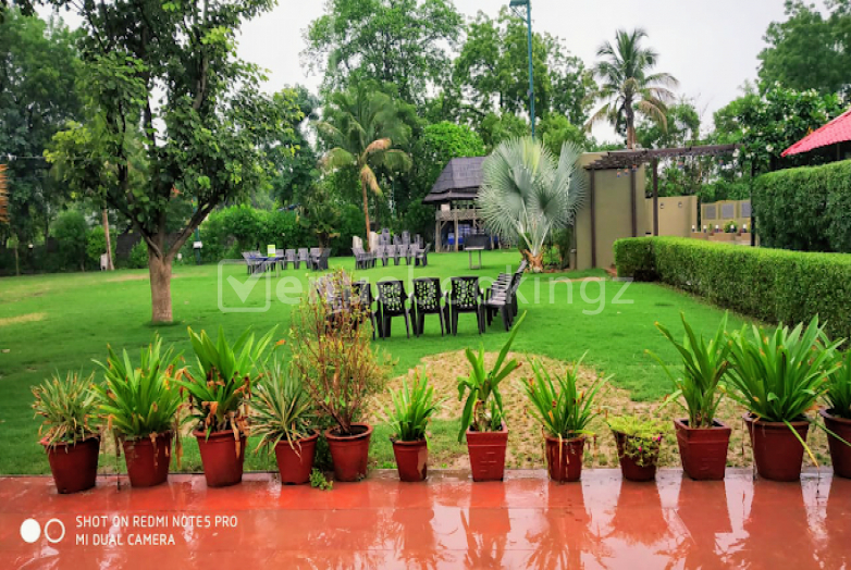 Party Halls & Birthday Party Venues in Bandhan Restaurant SG Highway Ahmedabad