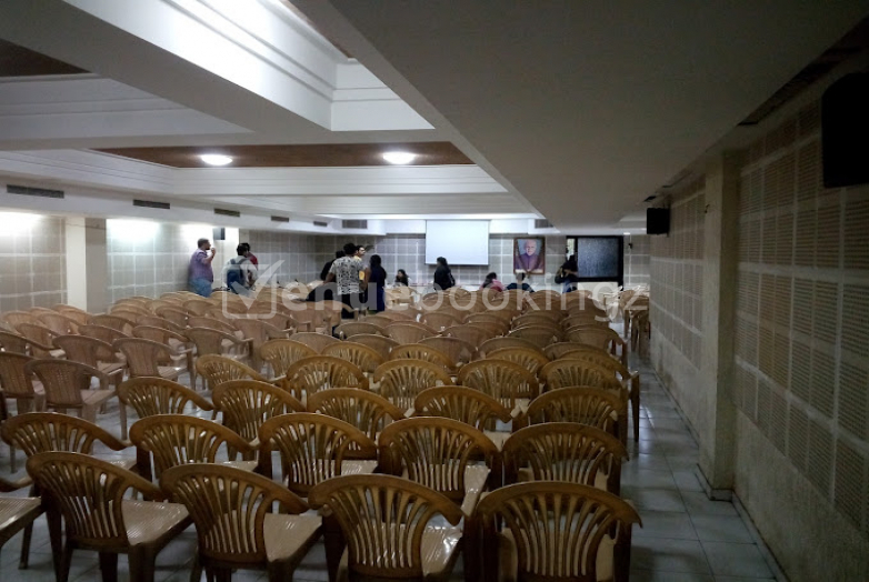 Haribhai Shah Memorial Hall,Ahmedabad