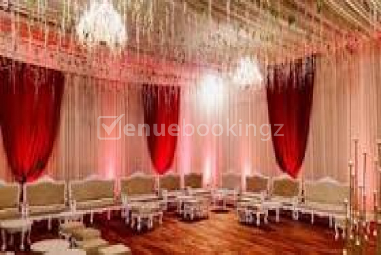 Conference Halls in Queens Lawn And Banquet Sector 16 Faridabad
