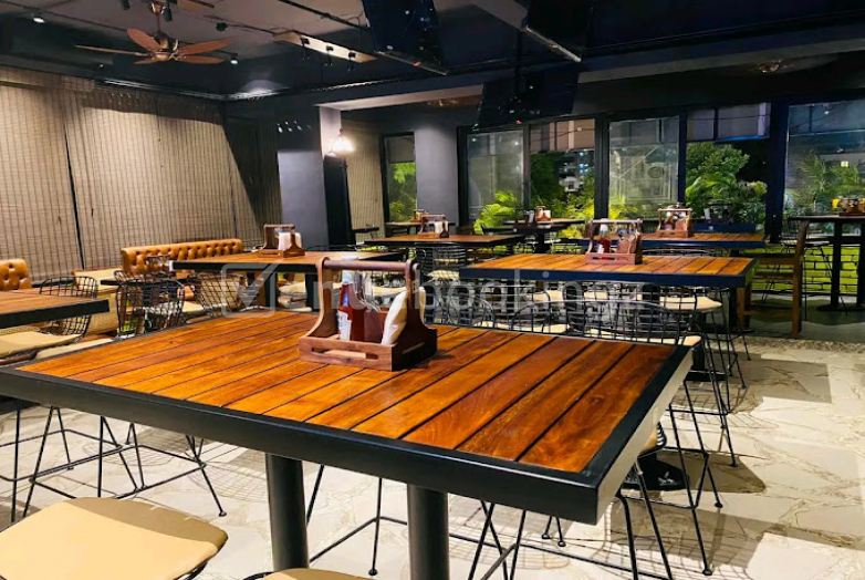 The Studs Sports Bar & Grill JP Nagar Bangalore Book Venue for Parties