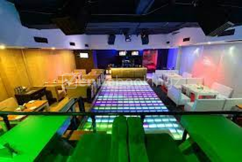 Banquet Halls  in Club Storm Sector 28 Gurgaon