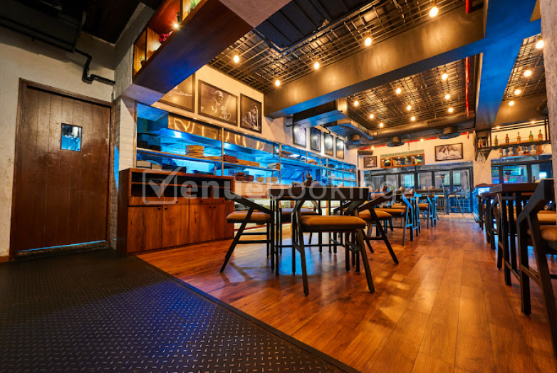 Birthday Party Place/Venue in Ampm Cafe And Bar DLF Phase 4 in Ampm Cafe And Bar DLF Phase 4 Gurgaon