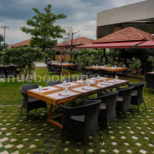  in Little Monk-fine MR 10 Rd Indore