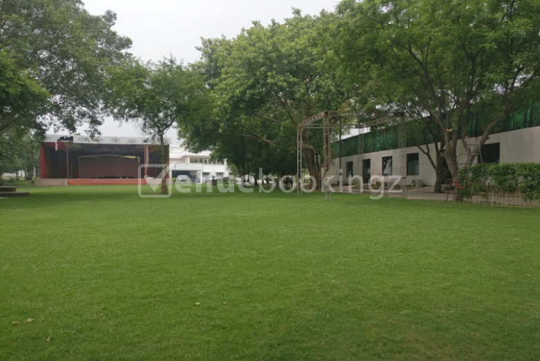 Small Party Halls in Sanya Farms Suraj Kund Badkhal Road Faridabad