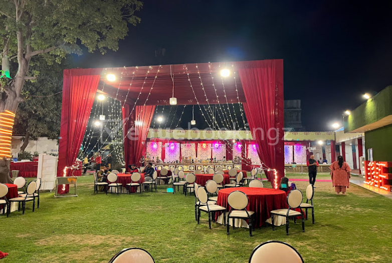 Conference Halls in Queens Lawn And Banquets Sector 16 Faridabad
