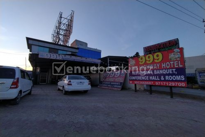 Conference Halls in 999 King Highway Hotel Sikri Faridabad