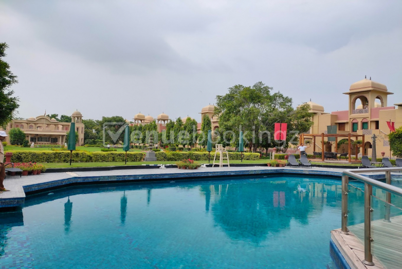 Poolside Venue in Trident Hotel Udyog Vihar Gurgaon