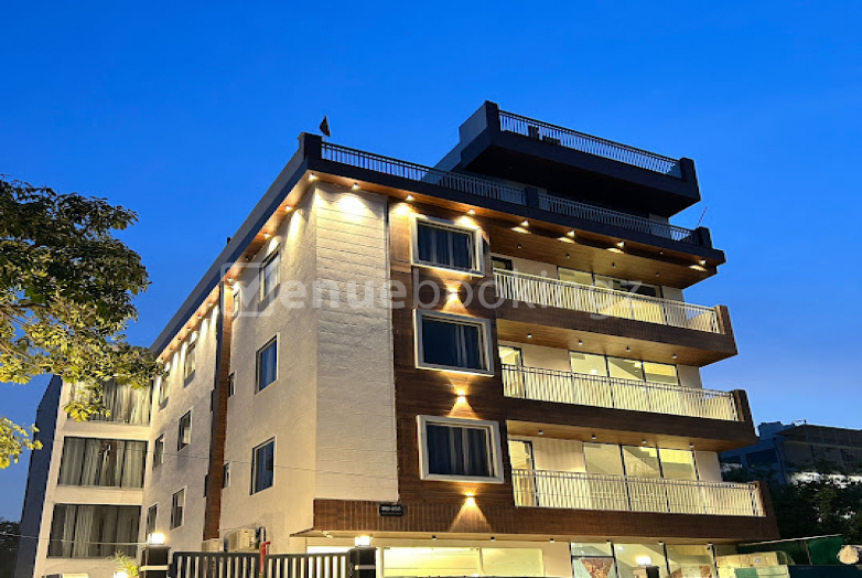 Banquet Halls  in Raksha Suites And Banquet Greater Noida Noida