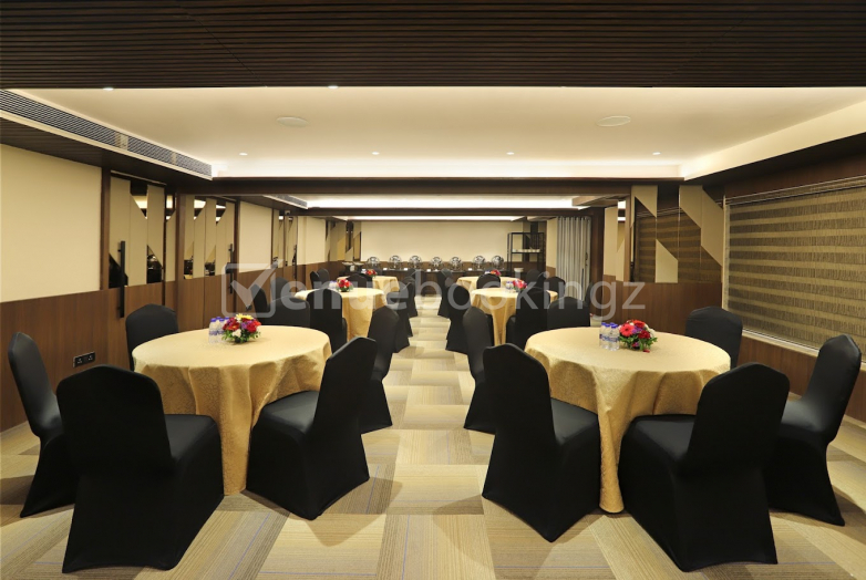 Banquet Halls  in Aralia International Airport Andheri East Mumbai
