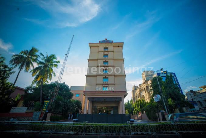 Banquet Halls  in Raj Park Hotel  Teynampet Chennai