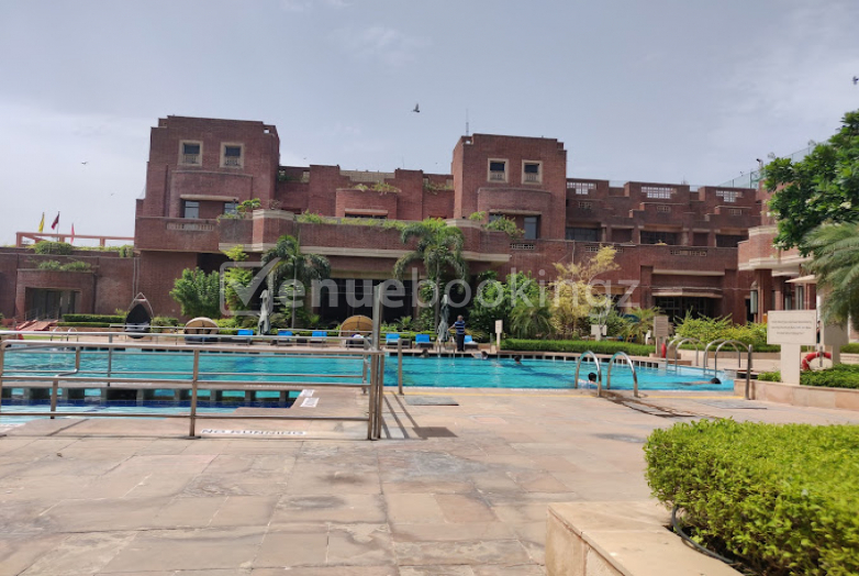 Banquet Halls in Sheesh Mahal At Itc Rajputana Gopalbari Jaipur