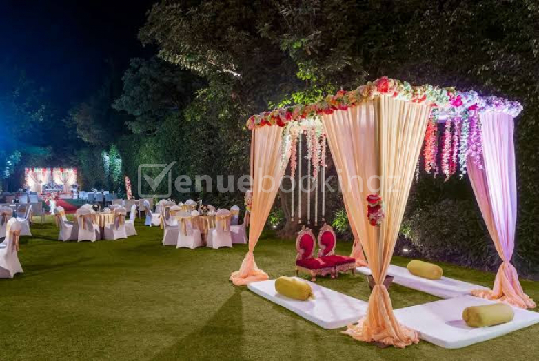 Small Party Halls in Golden Tulip Sector 29 Gurgaon