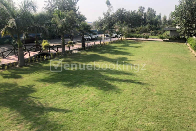 Banquet Halls  in The Dreamland Resort Sector 135 Noida