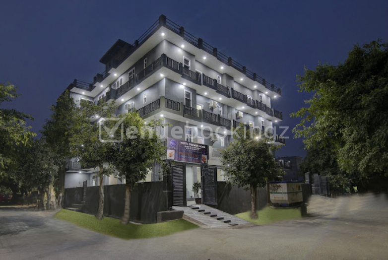 Banquet Halls  in  Hotel Premier  Sector 135 Noida